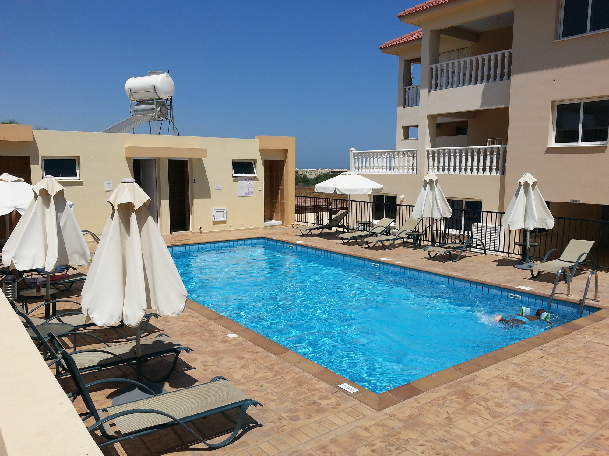Photothea Apartments Protaras Extérieur photo
